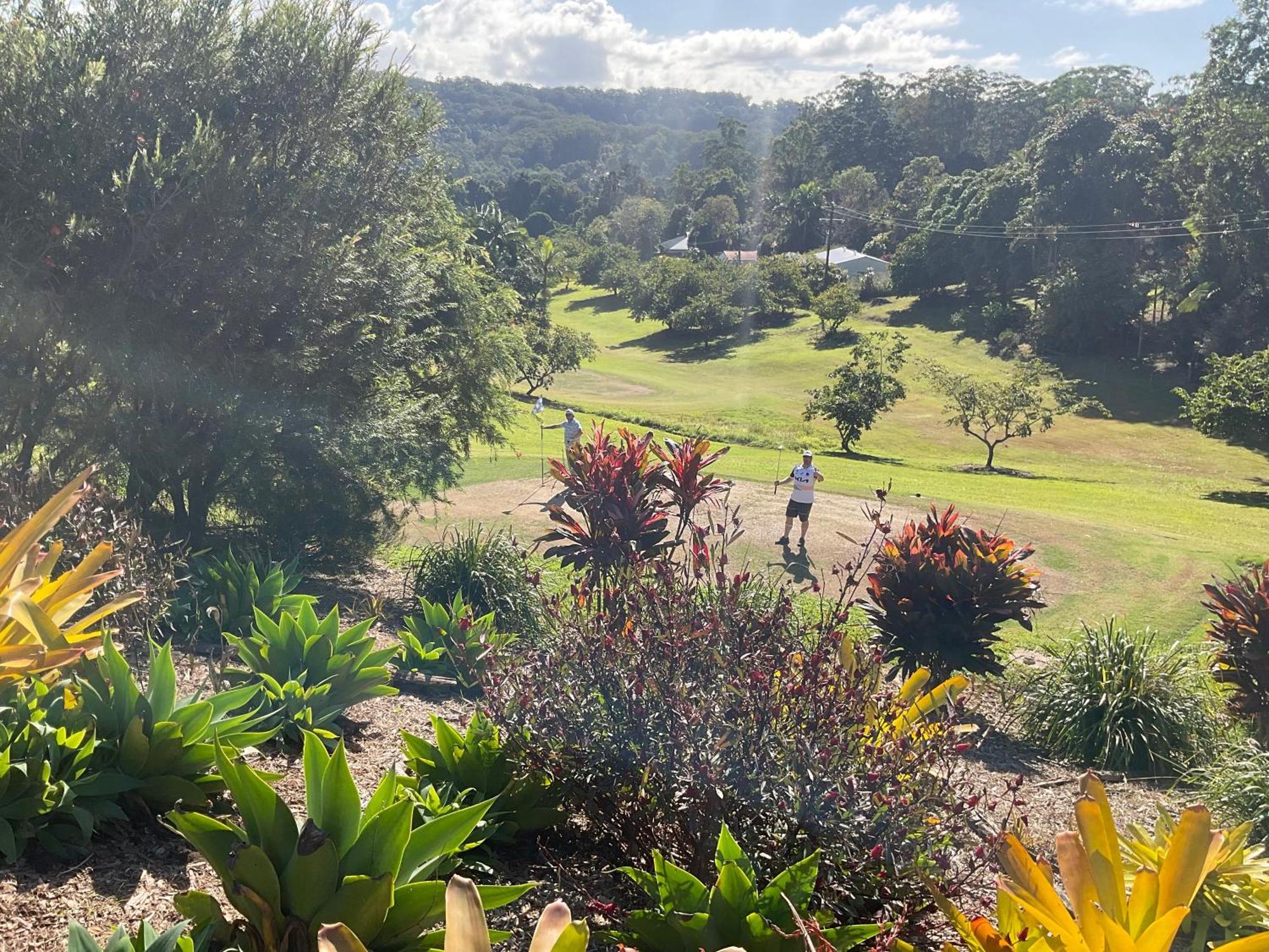 Sunshine Coast Retreat Your Own Private Golf Course Diddillibah Esterno foto